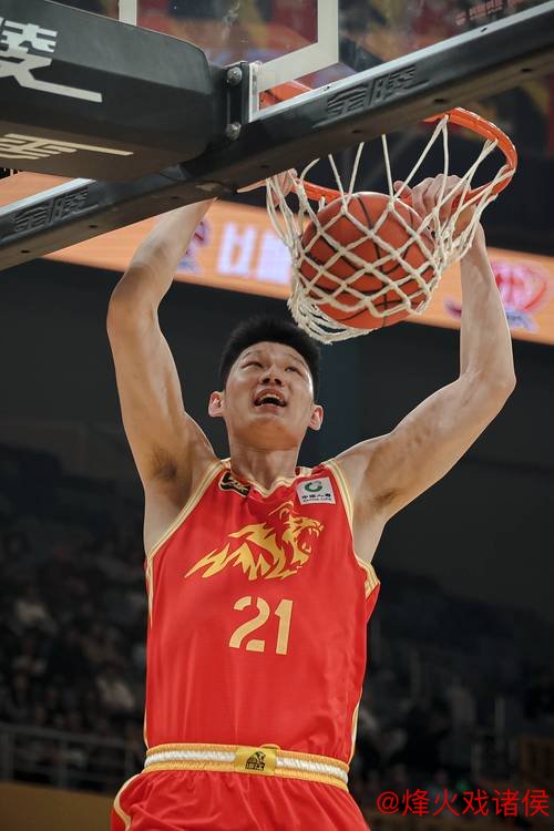 胡金秋砍20分广厦击败福建 浙江五人得分上双战胜天津